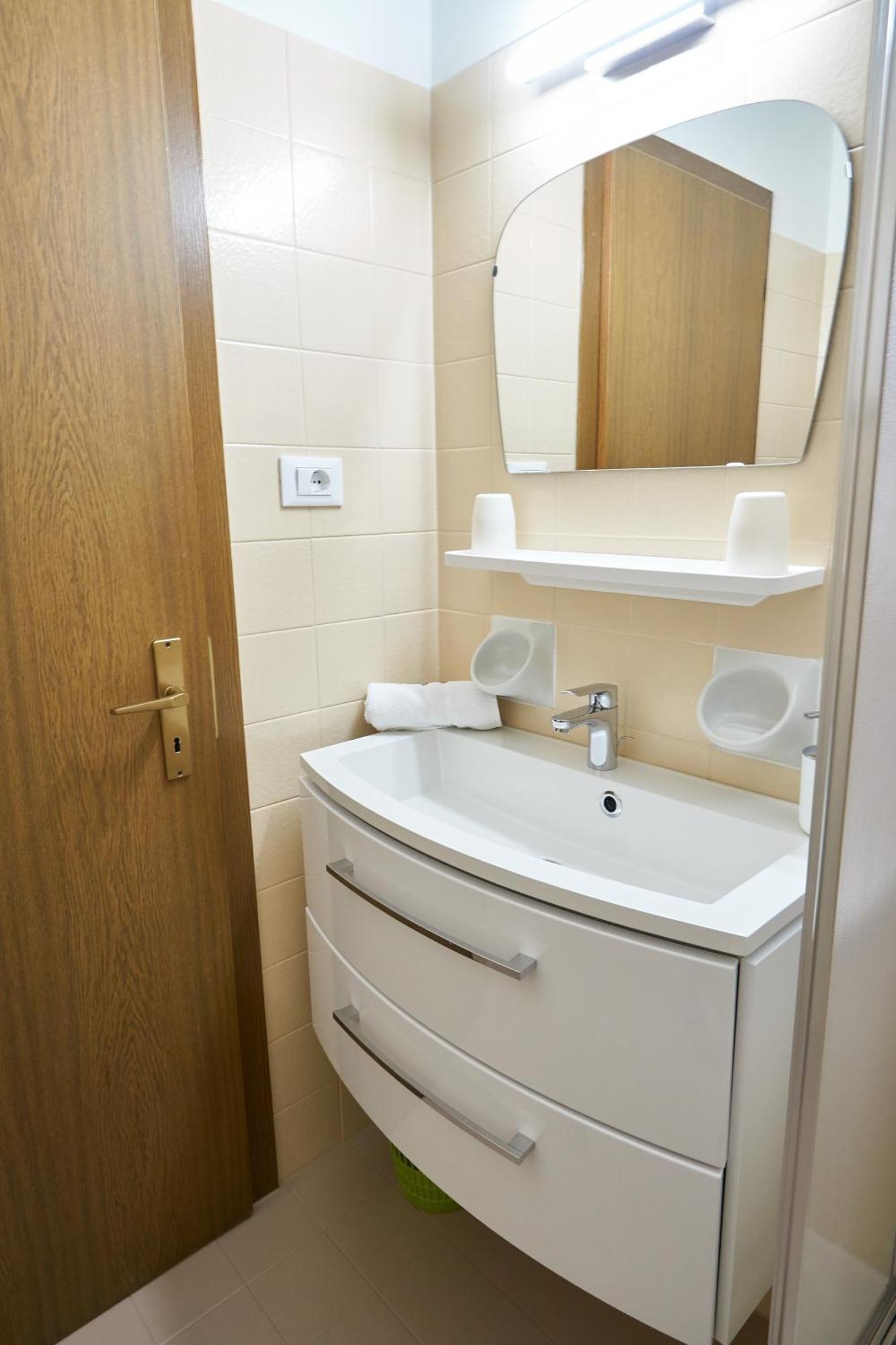 Privatpension Bergkristall San Martino In Passiria  Pokoj fotografie